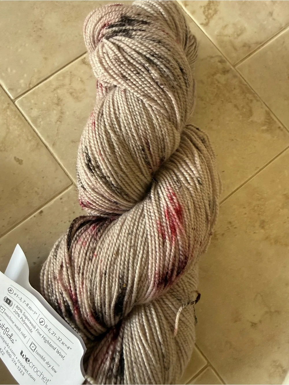 Hawthorne Hand-Dyed Wool Yarn - Cream with Pink Speckles - Berry Smoothie Specle